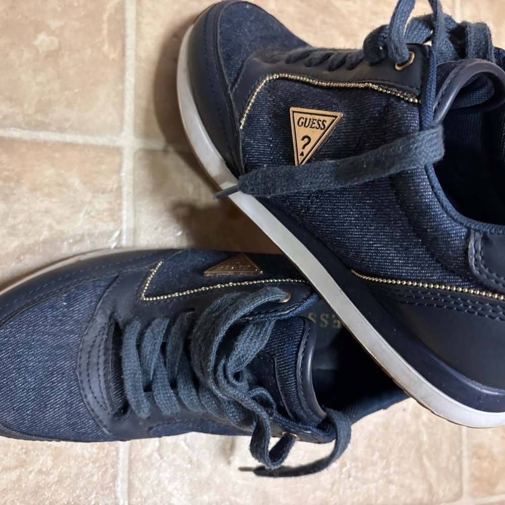 GUESS women guess jean sneakers.